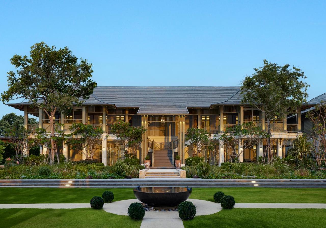 Charras Bhawan Hotel And Residences Huahin Kültér fotó