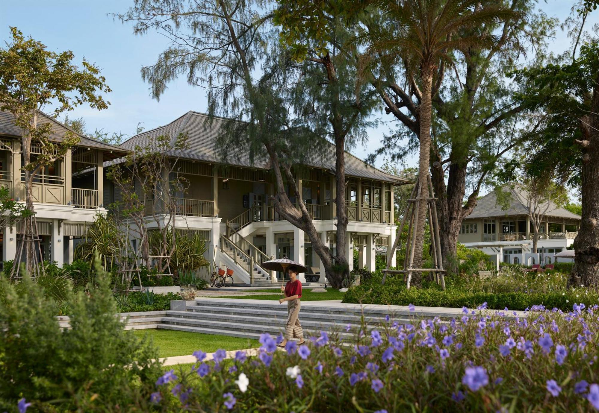 Charras Bhawan Hotel And Residences Huahin Kültér fotó