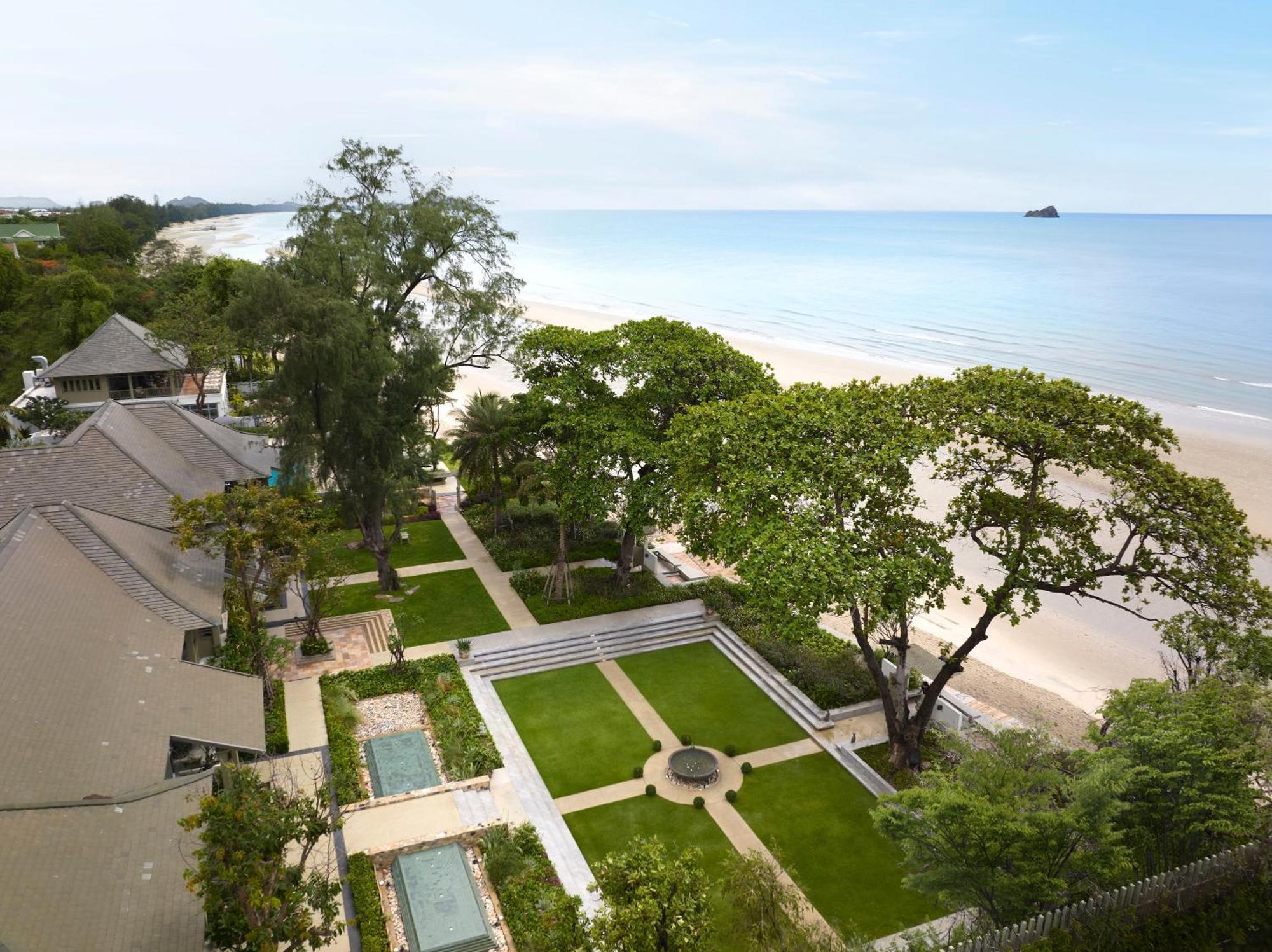 Charras Bhawan Hotel And Residences Huahin Kültér fotó